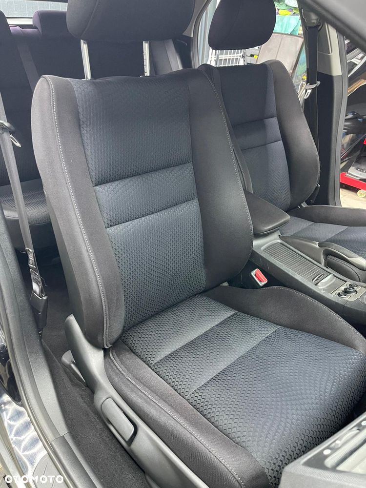 Honda Civic 1.4 i-VTEC Comfort - 30