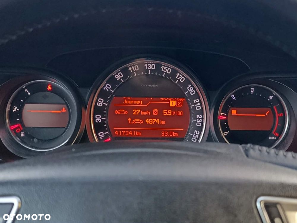 Citroën C5 HDi 140 FAP Confort - 8
