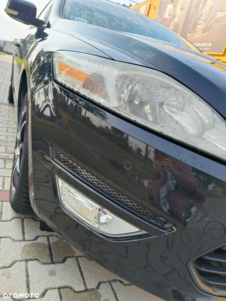 Ford Mondeo 2010 photo 2