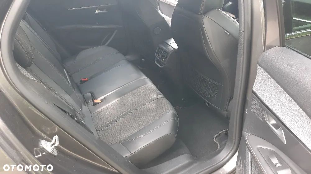 Peugeot 3008 1.5 BlueHDi Allure S&S EAT8 - 16