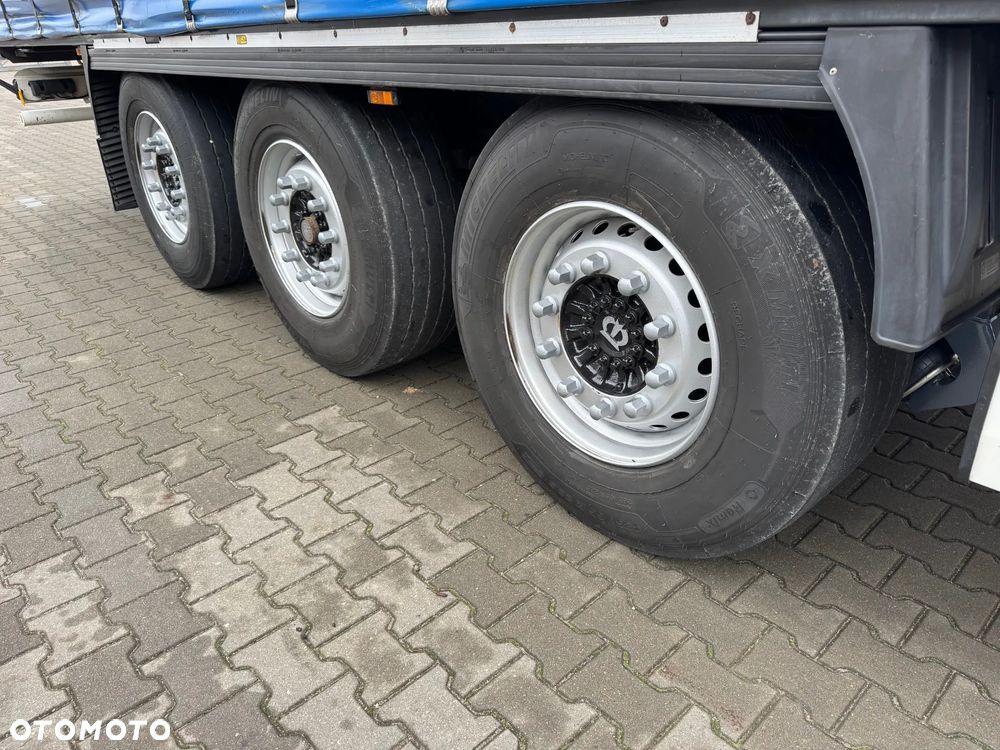 Krone SD Firanka Certyfikat XL, Dach podnoszony - 18