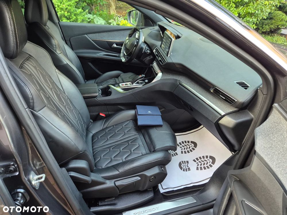 Peugeot 3008 - 24