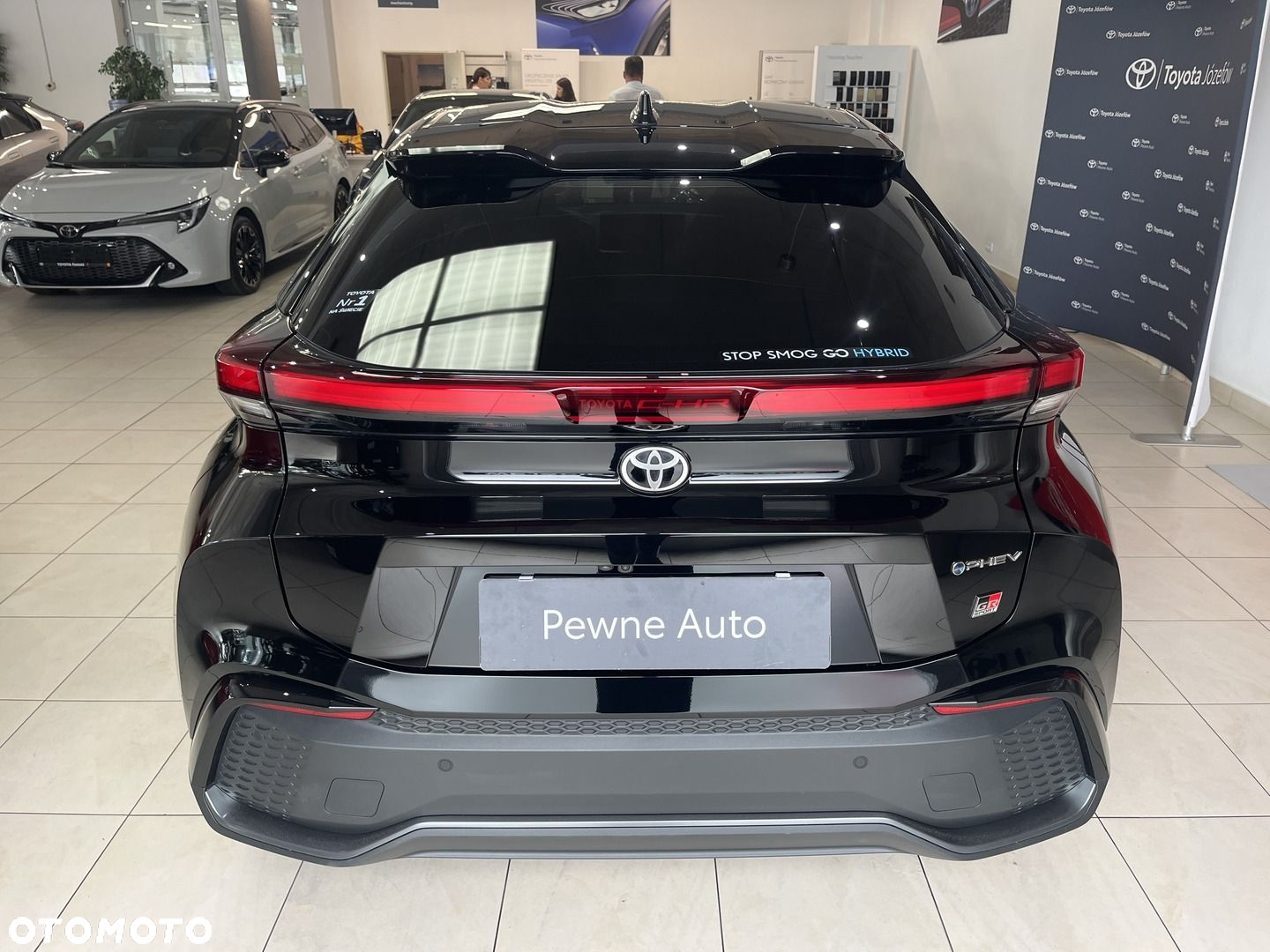 Toyota C-HR - 6