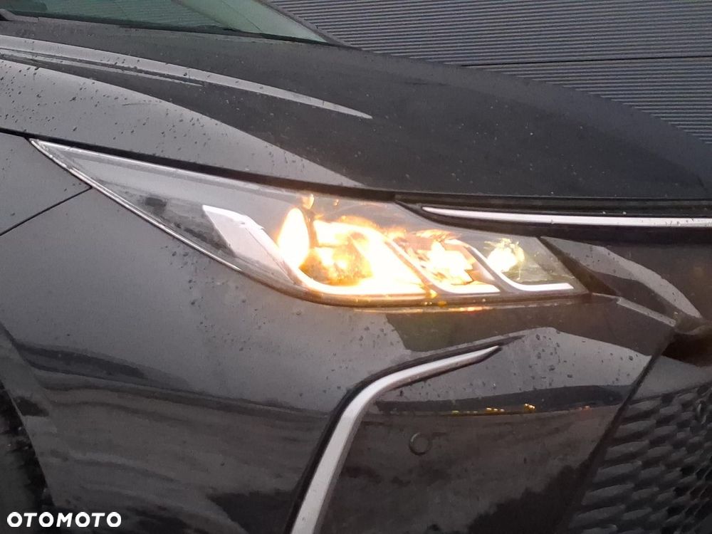 Toyota Corolla 1.8 Hybrid Comfort - 10