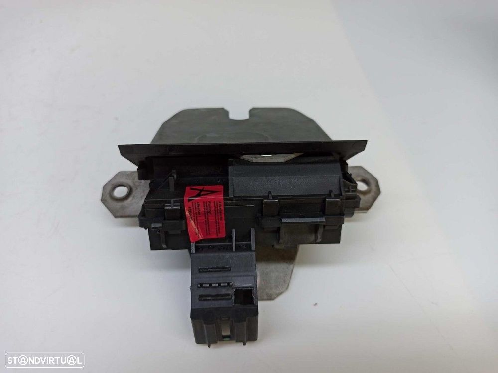 FECHADURA DA MALA FORD FOCUS LIM. TREND + - 1