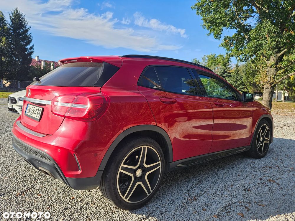 Mercedes-Benz GLA 2014