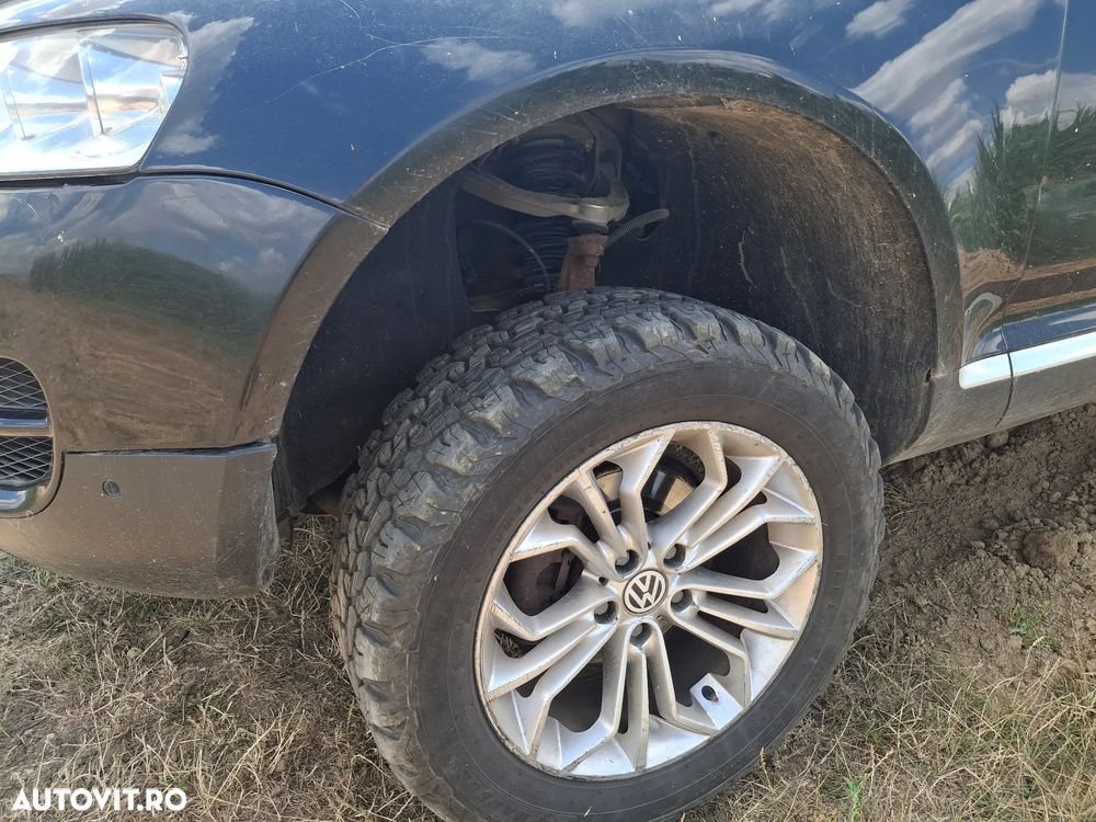Volkswagen Touareg 2.5 TDI R5 Aut. - 12