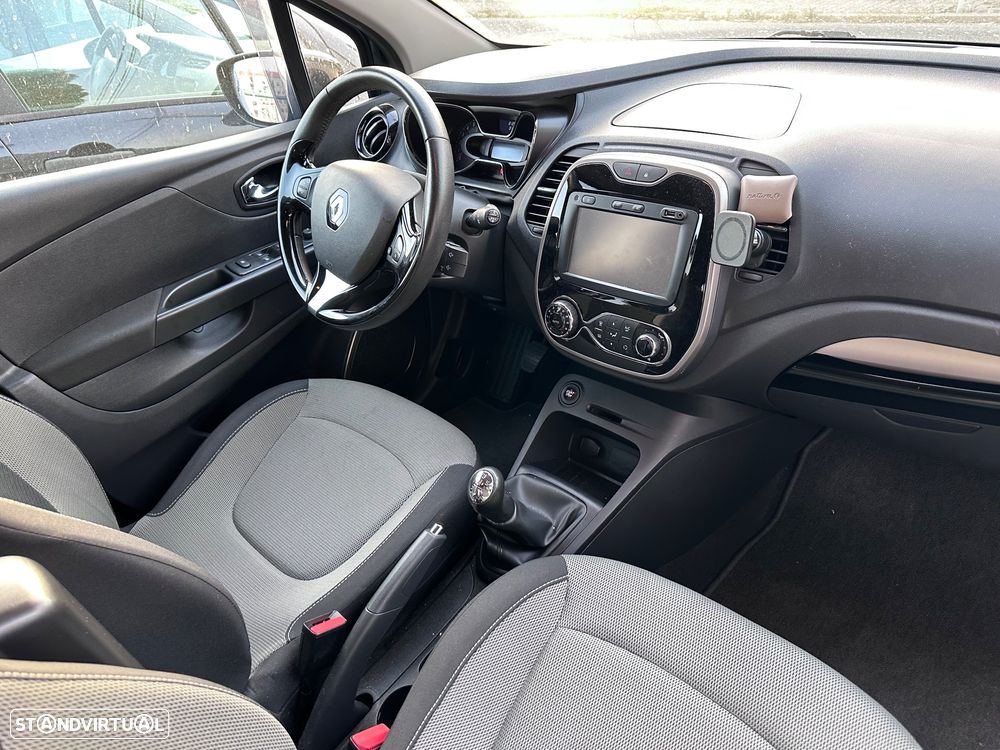Renault Captur (ENERGY) TCe 90 LIFE - 4