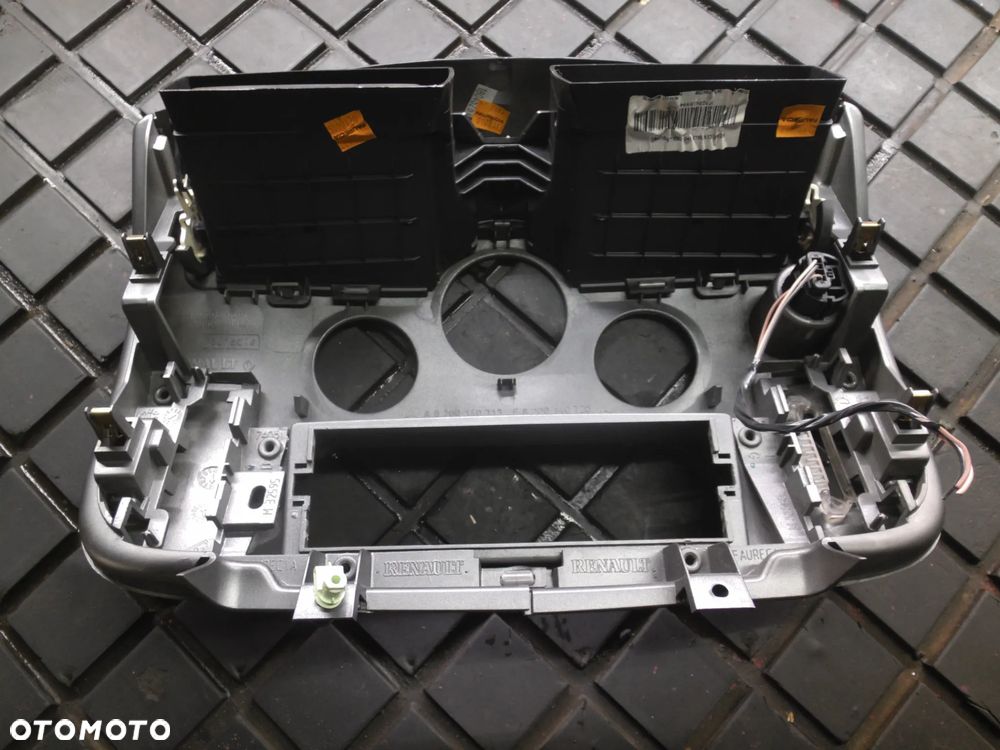 PANEL RAMKA NAWIEWU NAWIEWY RENAULT SCENIC II SZARA SREBRNA POSIADAM 2 SZT - 5