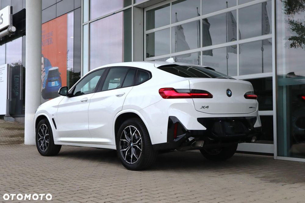 BMW X4 - 4