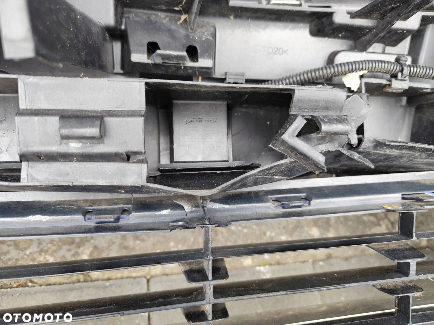 RENAULT GRAND SCENIC III LIFT 12-16 - ZDERZAK PRZEDNI - 15