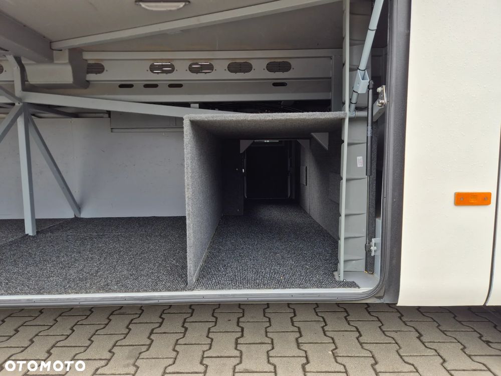 Mercedes-Benz TOURISMO RHD17 / SPROWADZONY / I REJSTRACJA 2018 / 65 MIEJSC - 24