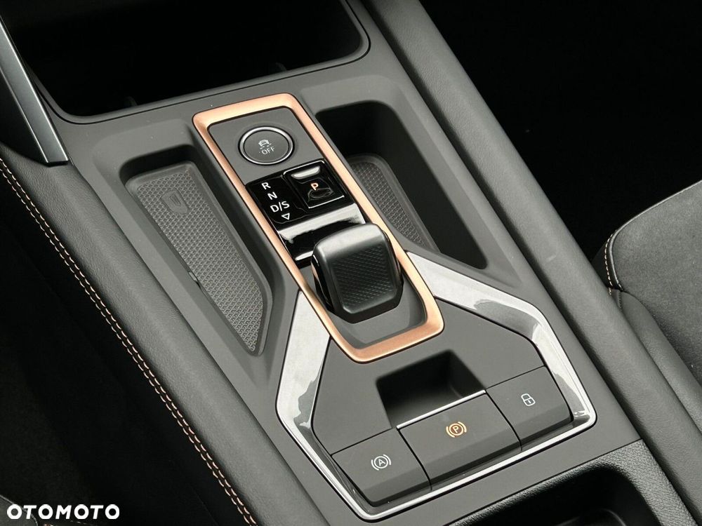 Cupra Formentor 1.5 TSI DSG - 25