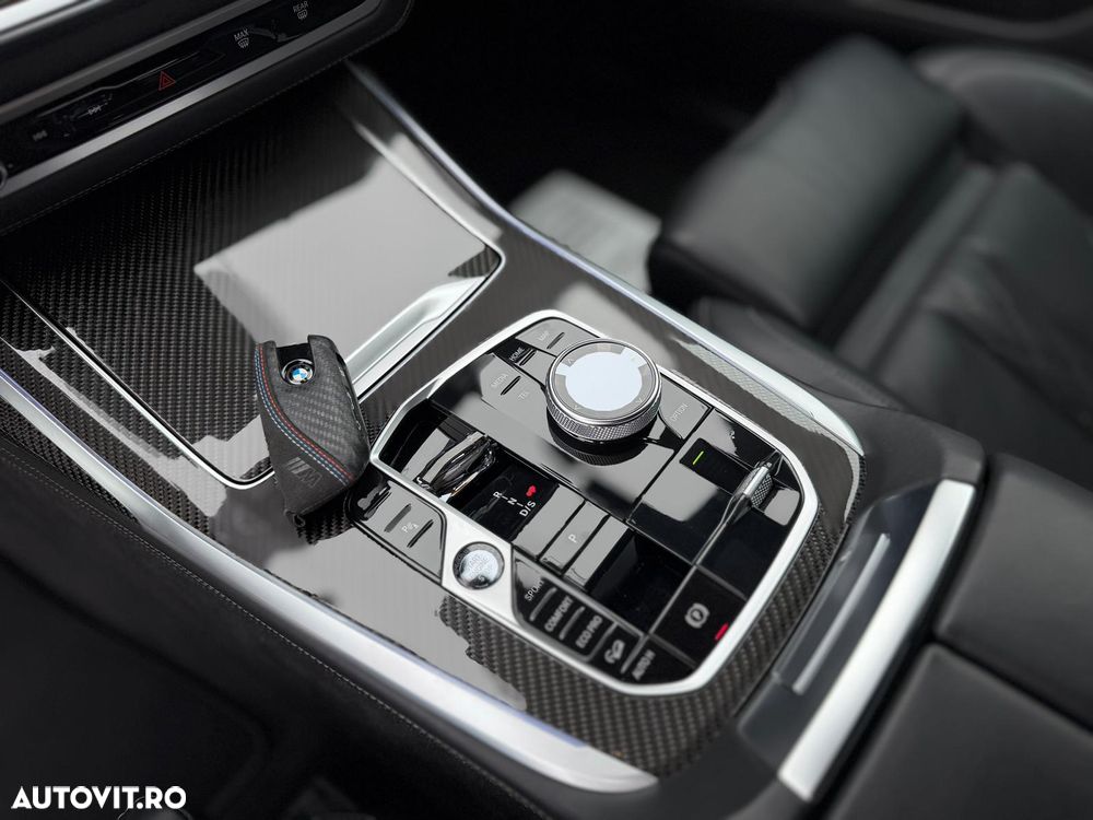 BMW X7 M60i xDrive - 23