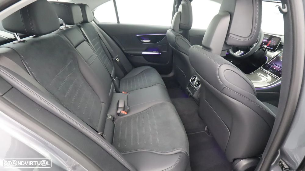 Mercedes-Benz C 300 de AMG Line - 30