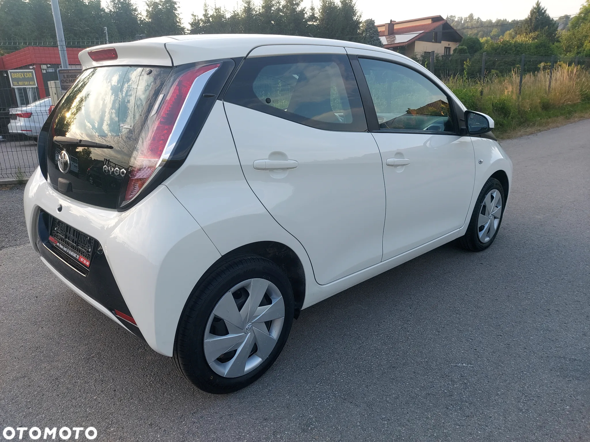Toyota Aygo x-play - 8