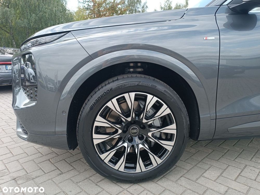 Audi Q7 - 3