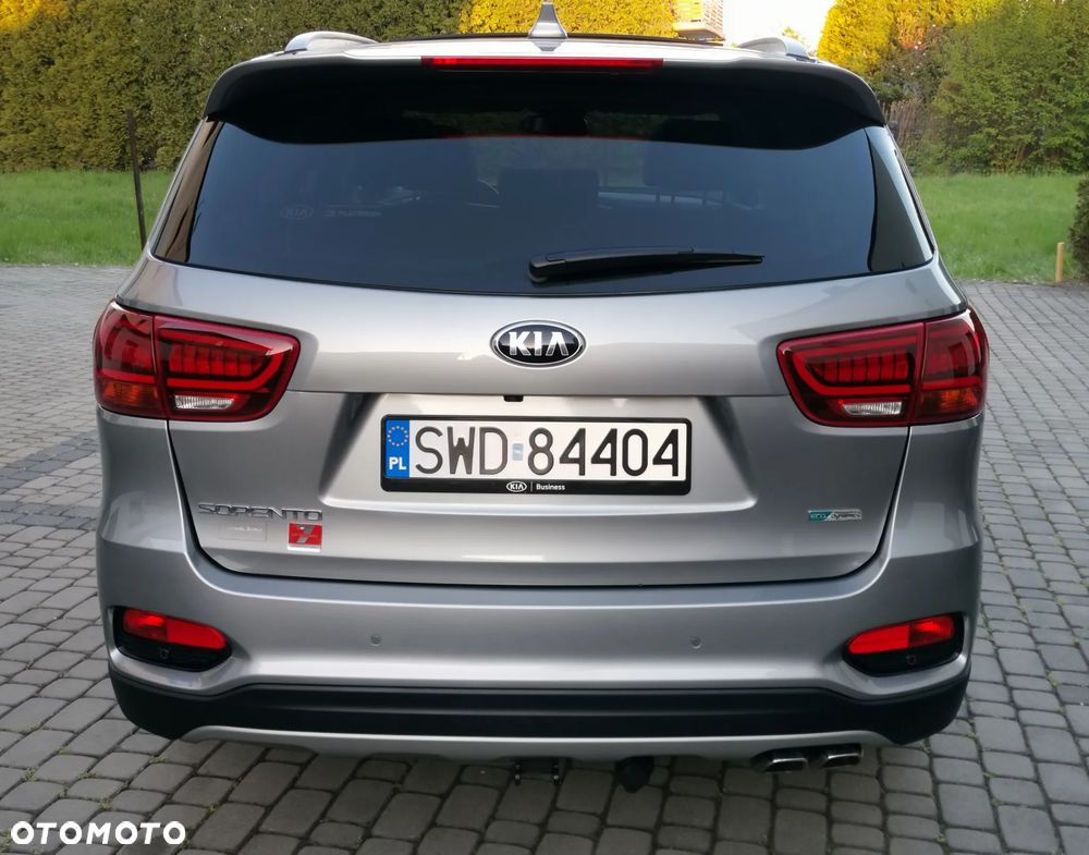 Kia Sorento 2.0 CRDI L - 6
