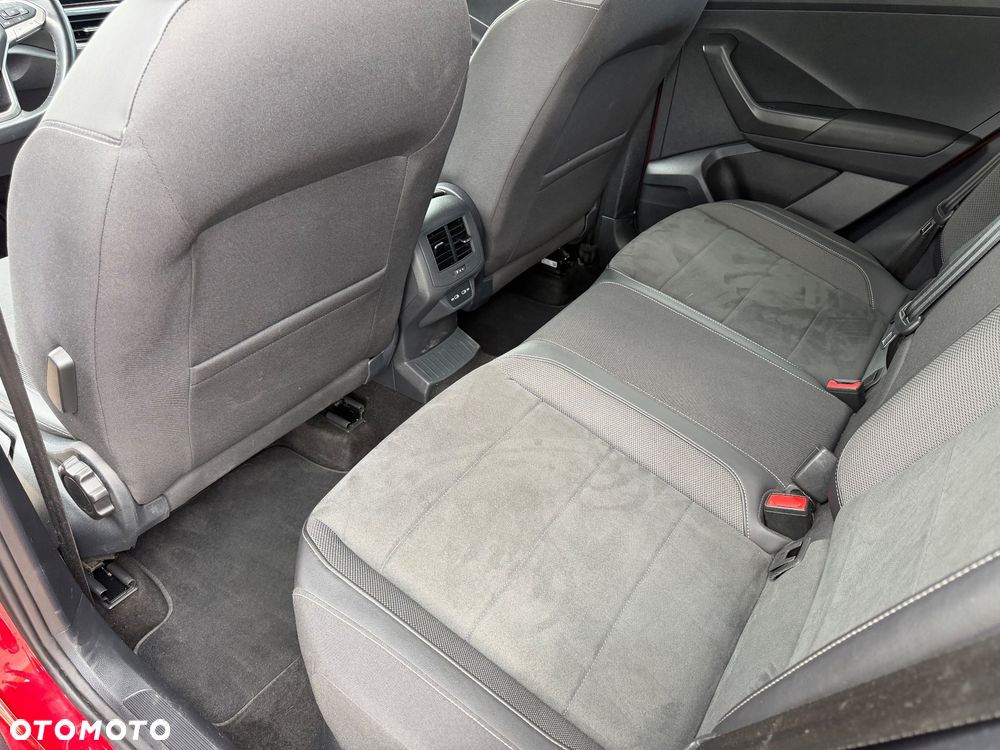 Volkswagen T-Roc 2.0 TDI SCR DSG ACTIVE - 12