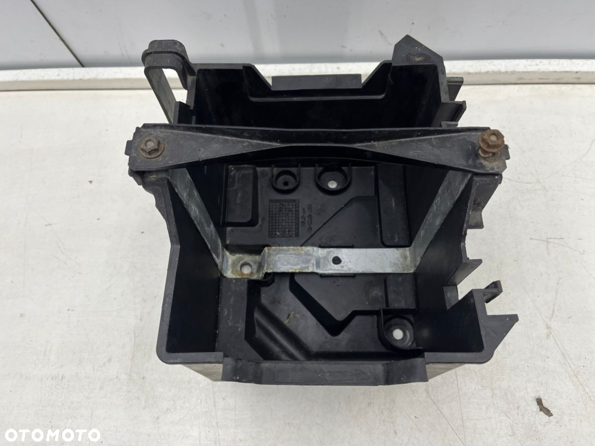 Podstawa akumulatora Mazda 2 I DY Fiesta MK6 Fusion 02-08r. obudowa mocowanie 2s6t-10723-ao - 6