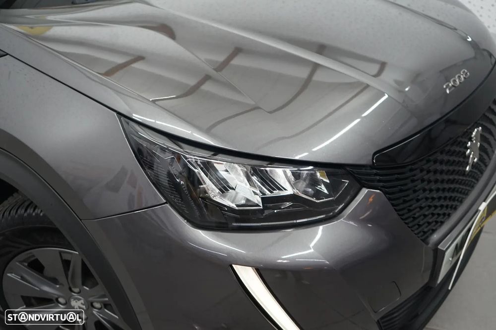 Peugeot 2008 1.2 PureTech Allure - 9