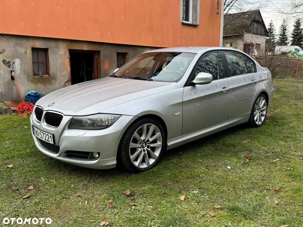 BMW Seria 3 320i Edition Exclusive - 2