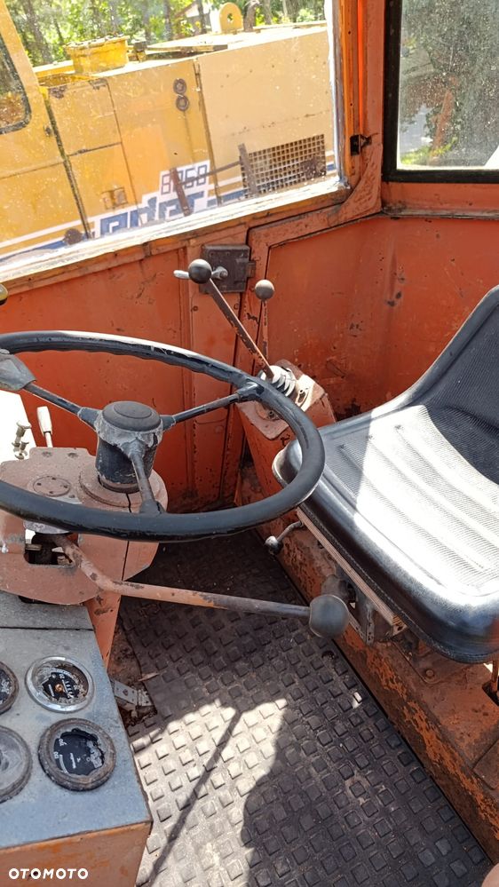 Hanomag B6 - 17