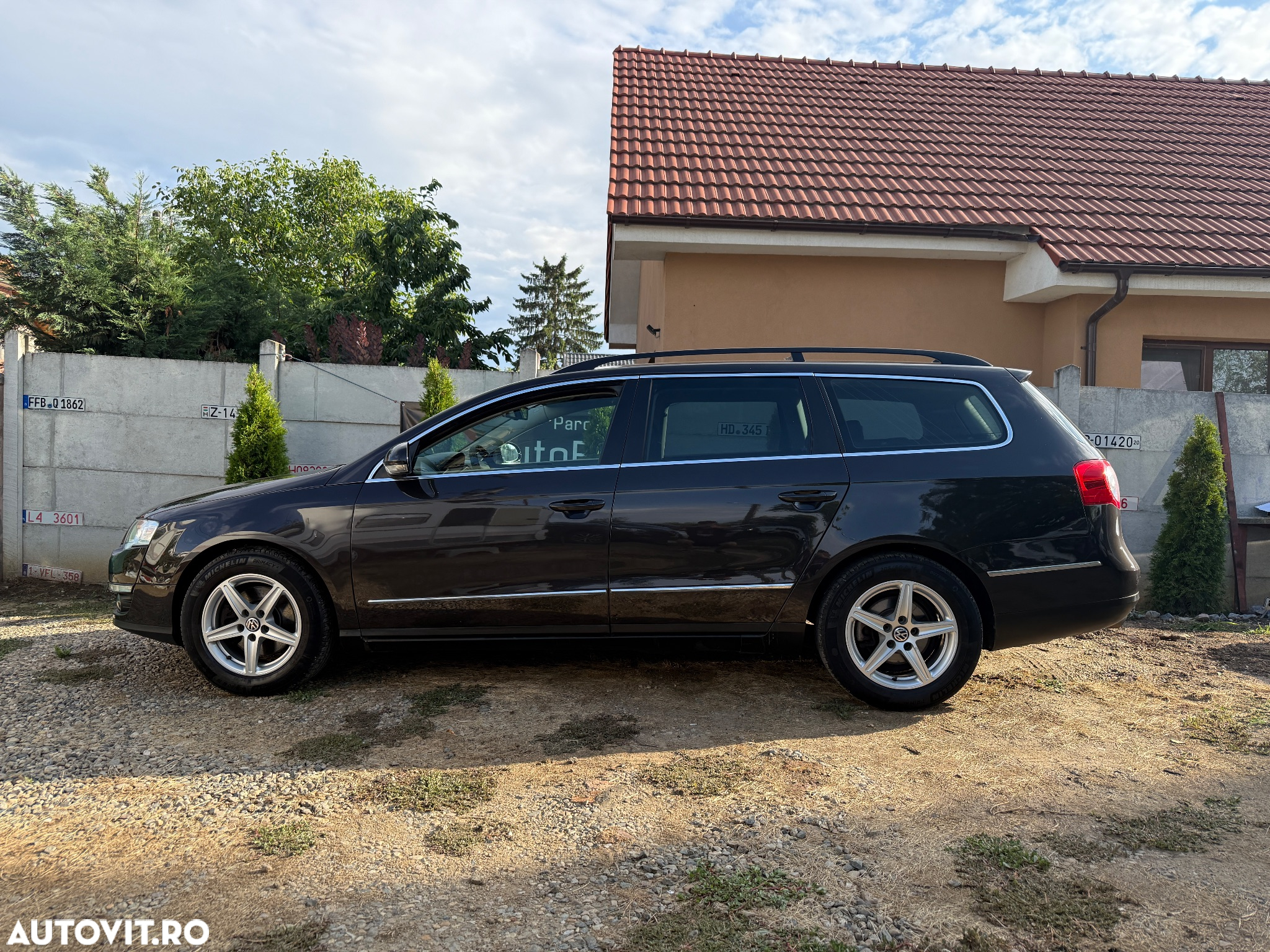 Volkswagen Passat Variant 2.0 Blue TDI SCR Comfortline - 27