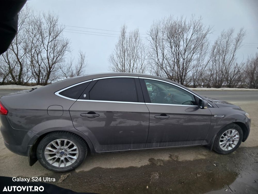 Ford Mondeo - 4