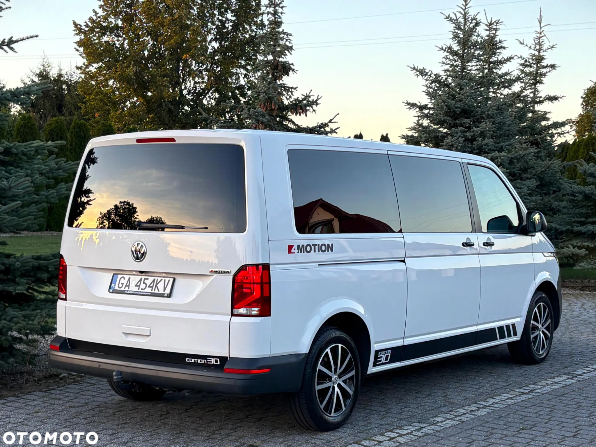Volkswagen Transporter - 30