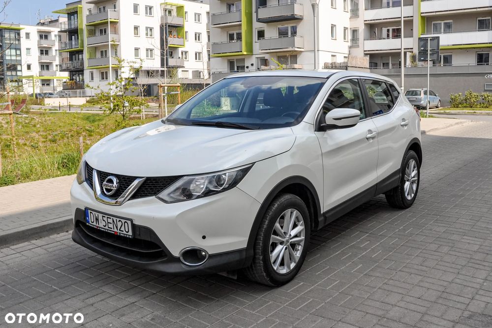 Nissan Qashqai 1.2 DIG-T Acenta - 1