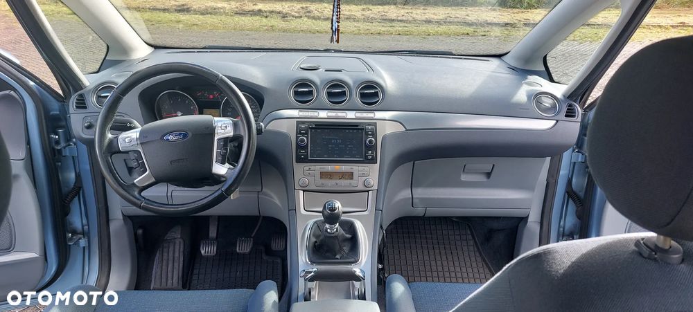 Ford S-Max 2.5 Trend - 17