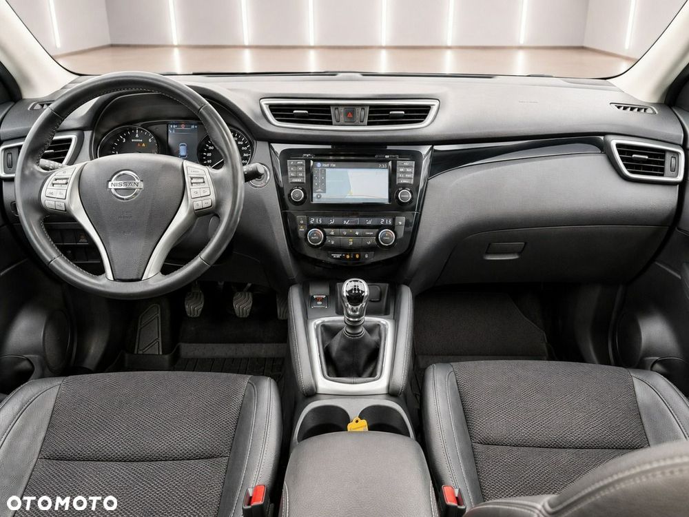 Nissan Qashqai - 11
