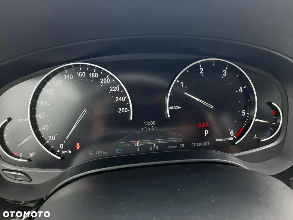 BMW Seria 5 520d Touring M Sport Edition - 18