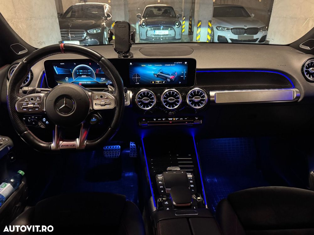 Mercedes-Benz GLB AMG 35 4MATIC AMG Speedshift DCT 8G - 12