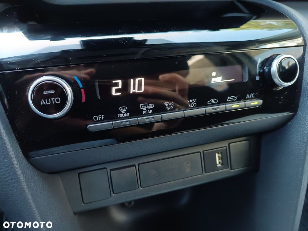 Toyota Yaris Cross Hybrid 1.5 Comfort - 20