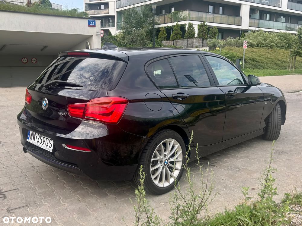 BMW Seria 1 120i Sport Line - 5