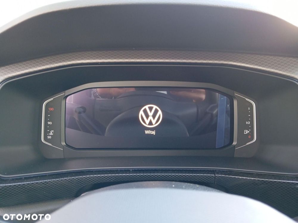 Volkswagen T-Cross - 17