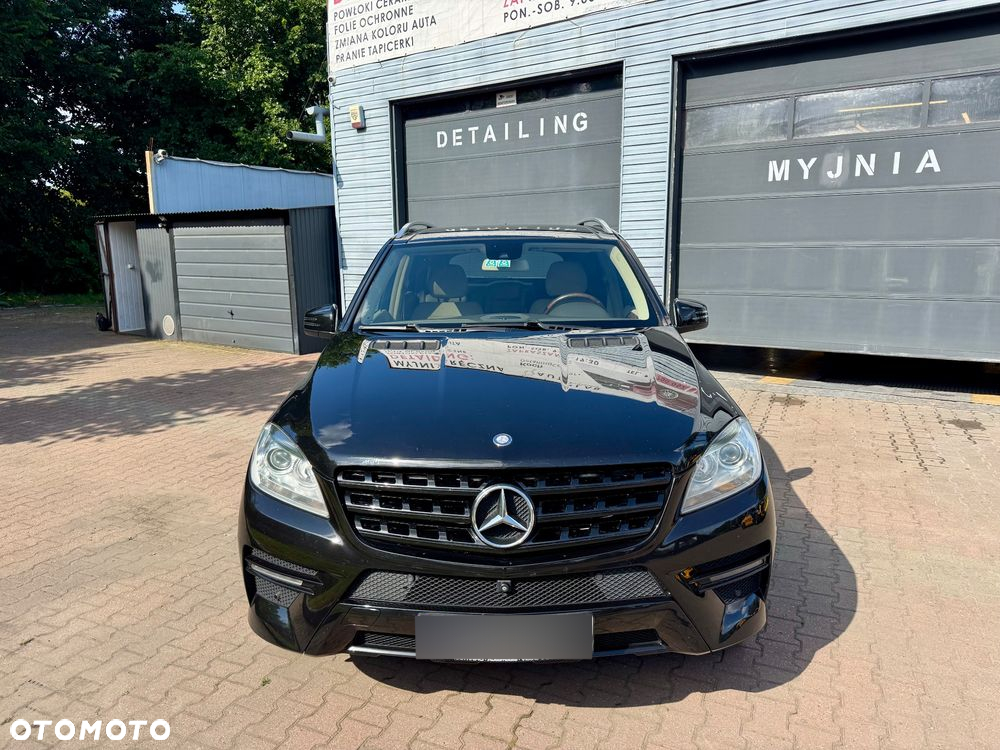 Mercedes-Benz ML 350 BlueTEC 4MATIC 7G-TRONIC - 7