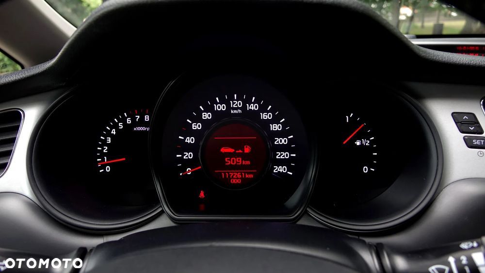 Kia Ceed 1.4 CVVT Dream Team Edition - 15