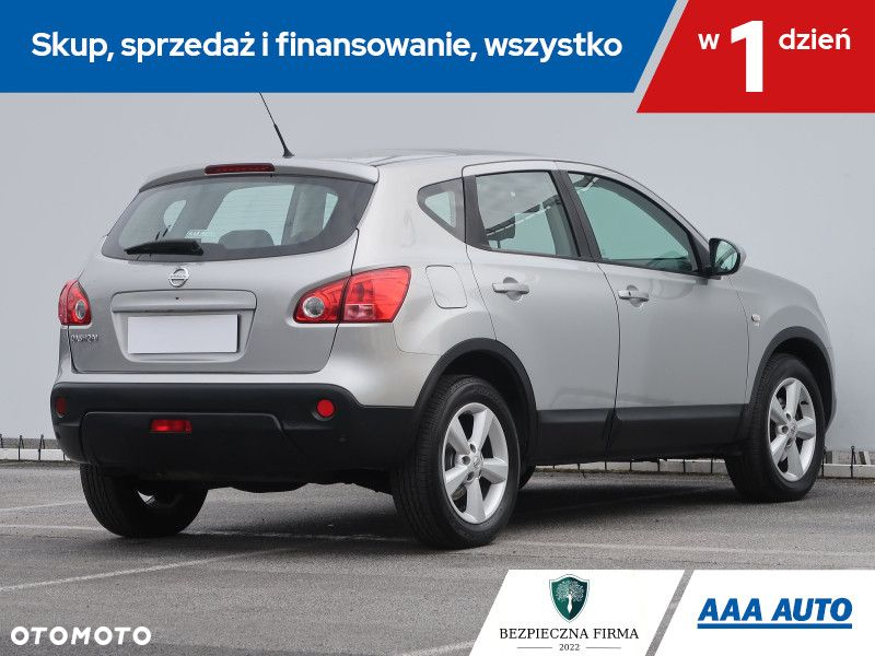 Nissan Qashqai - 6
