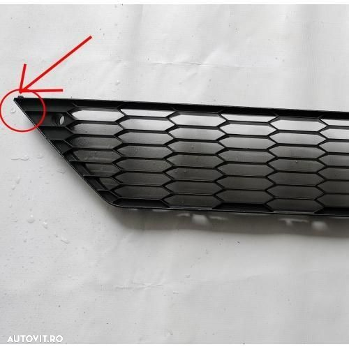 Grila bara Seat Leon (5f), 2017-12.2020, Model FR, Fata, partea centrala, 5F0853667J9B9, Colturi Rupte - Vezi Poze - 4