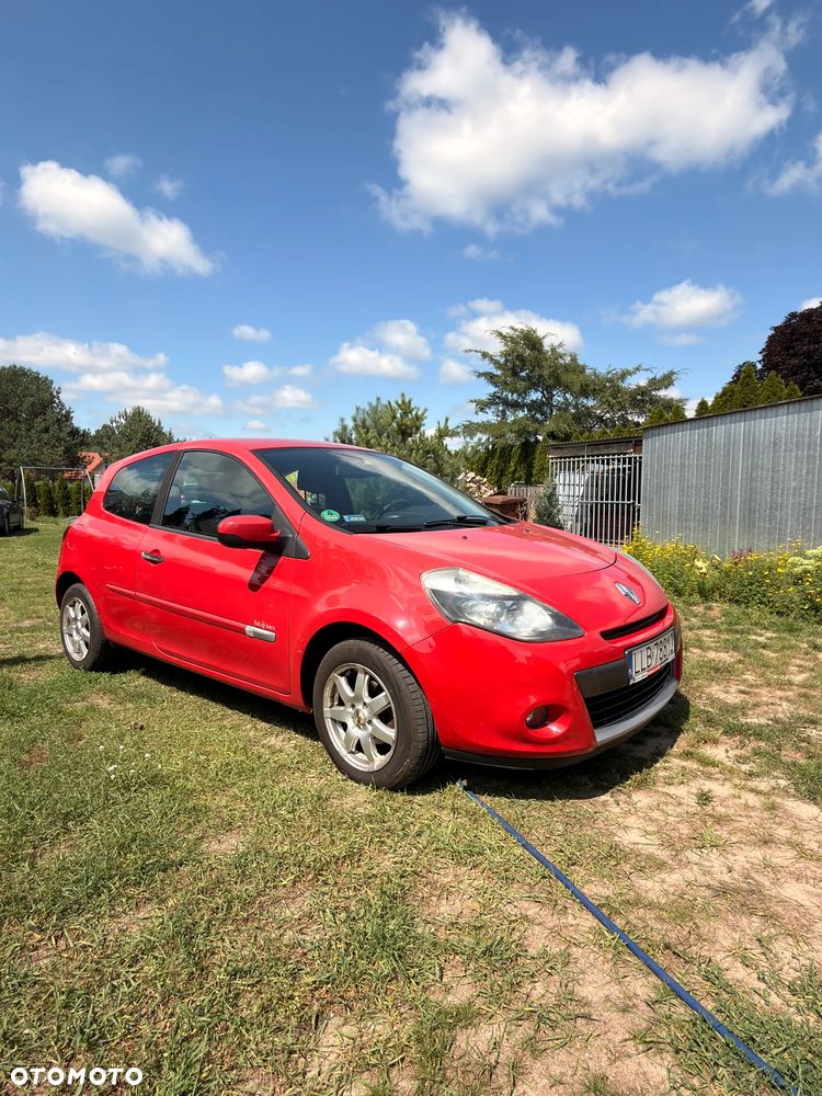 Renault Clio - 1