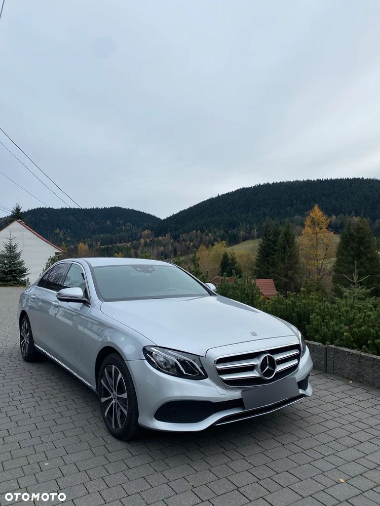 Mercedes-Benz Klasa E - 7