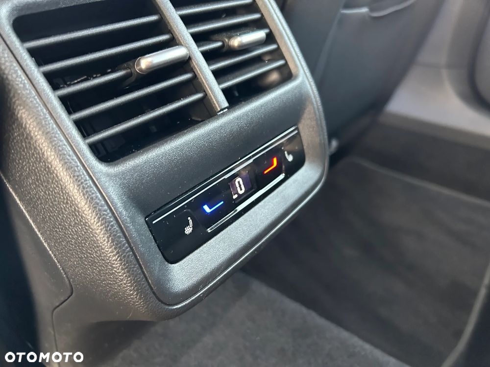 Skoda Superb 2.0 TDI SCR 4x4 Sportline DSG - 19