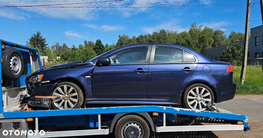 Mitsubishi Lancer 1.8 Intense - 1