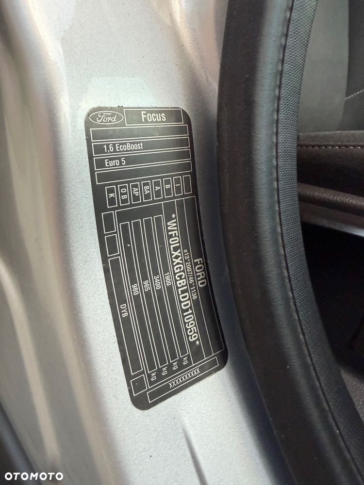 Ford Focus 1.6 EcoBoost Titanium - 13