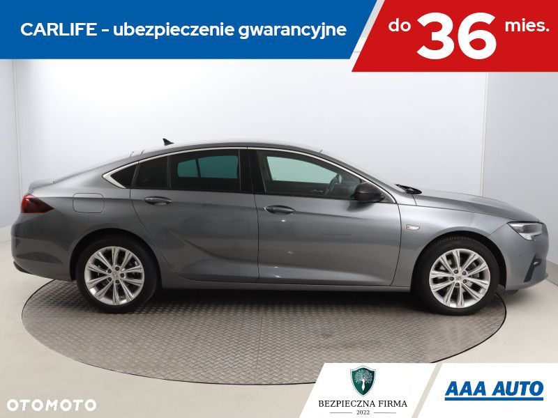 Opel Insignia - 8