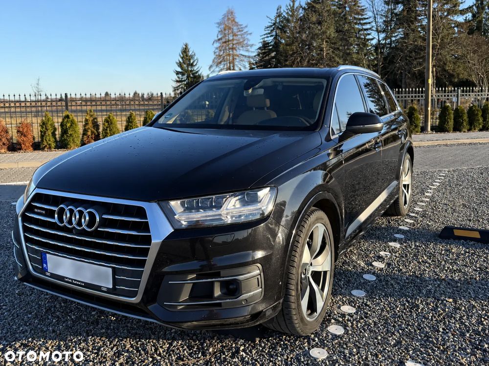 Audi Q7 2016 photo 2