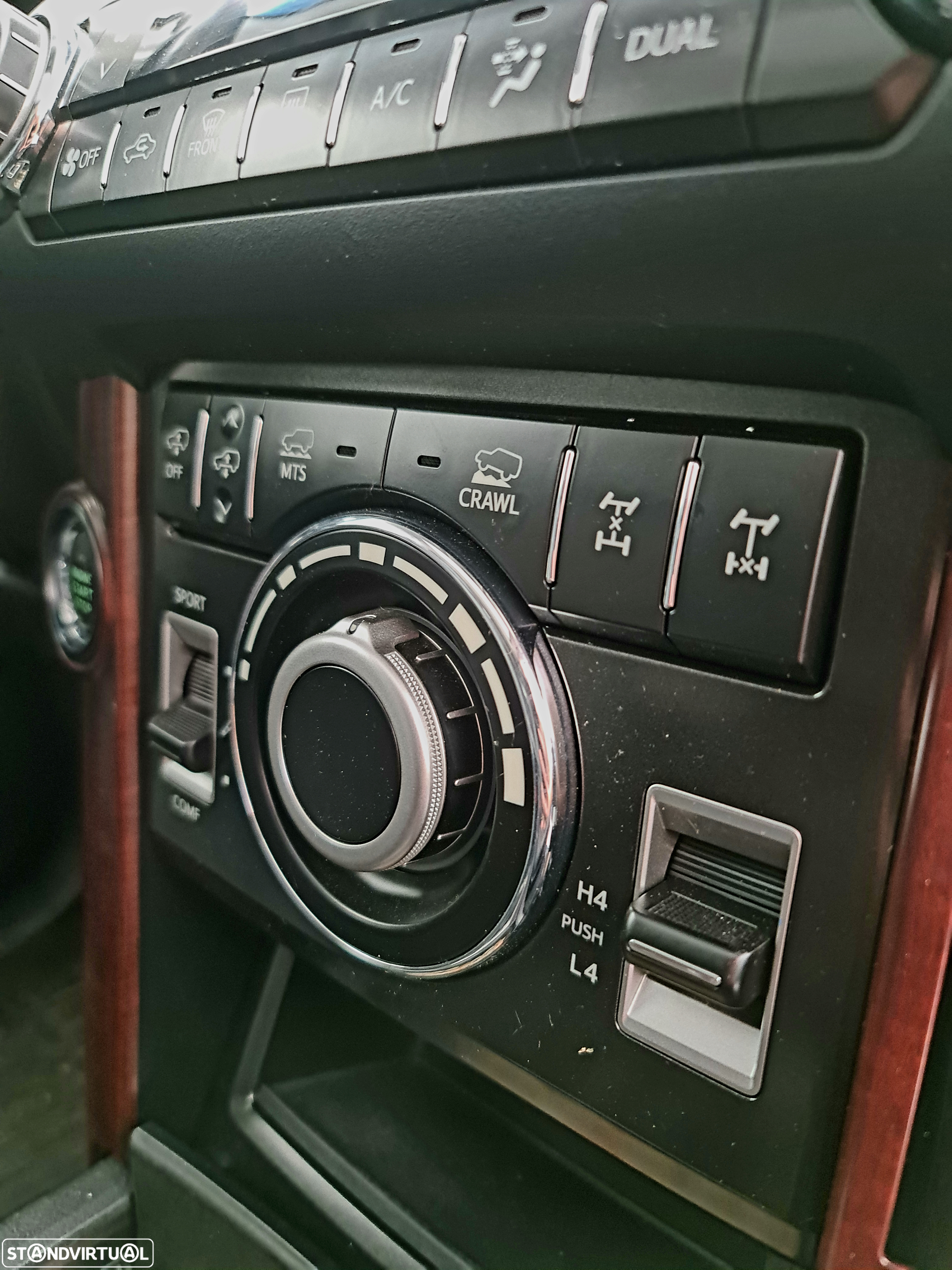 Toyota Land Cruiser Prado - 42